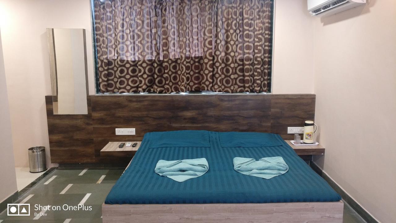 Mauli Niwas Villa Матеран Екстериор снимка
