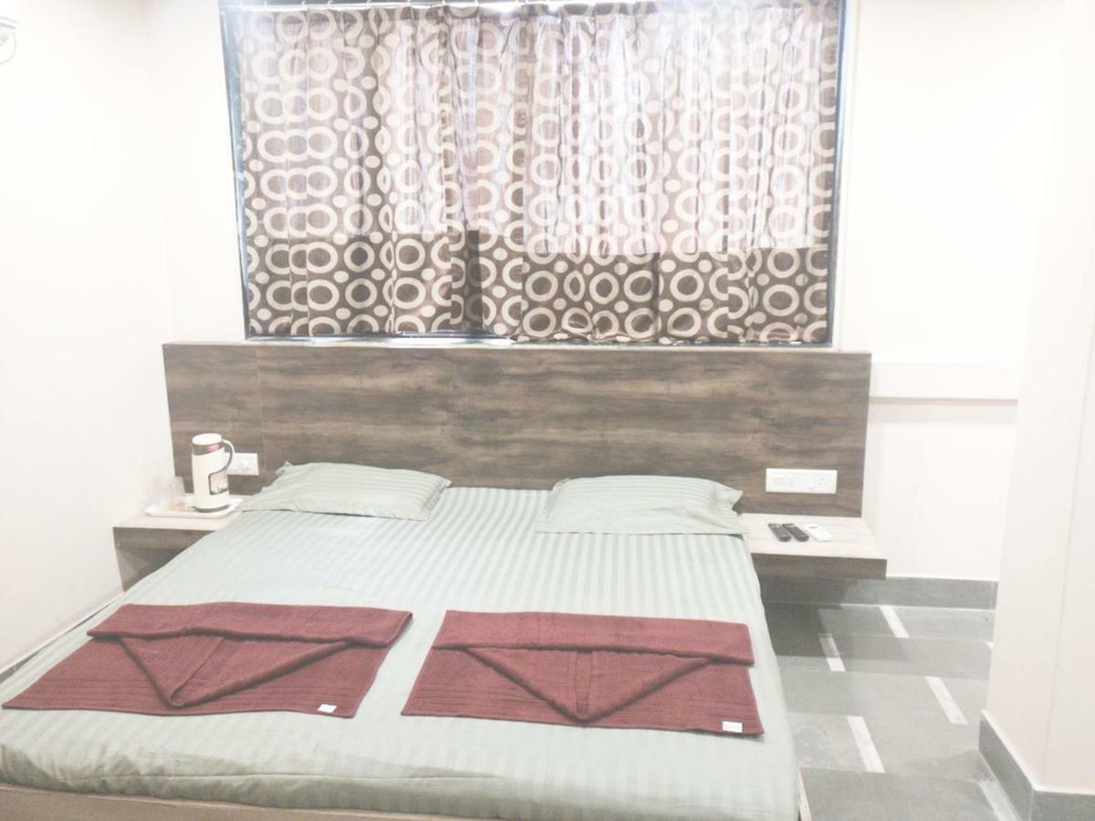Mauli Niwas Villa Матеран Екстериор снимка