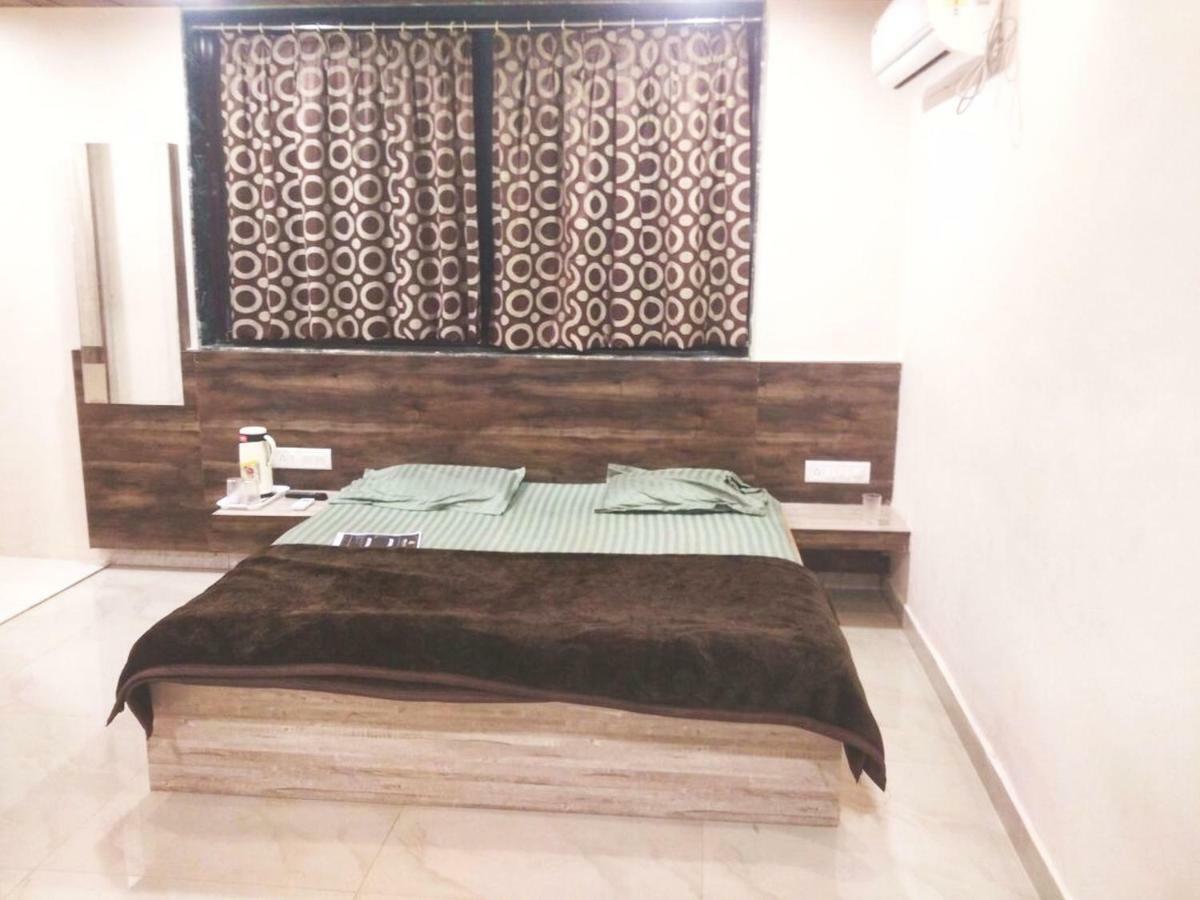 Mauli Niwas Villa Матеран Екстериор снимка