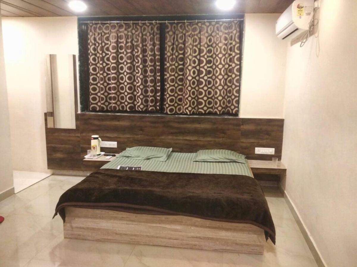 Mauli Niwas Villa Матеран Екстериор снимка